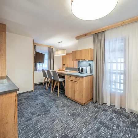 奥特凯撒酒店 3* 索尔登