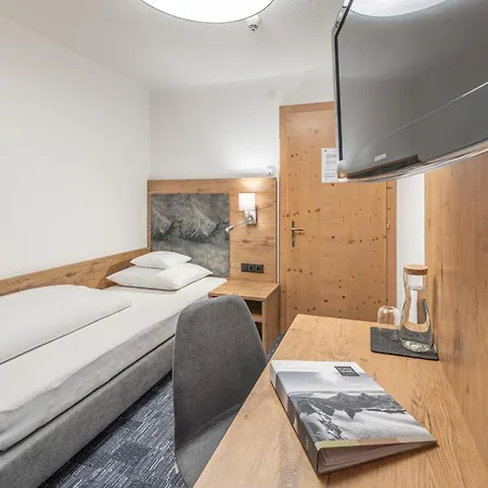 奥特凯撒酒店 索尔登