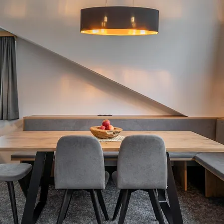 Alt-kaisers Guest house 3*