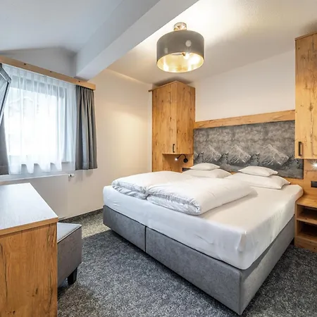 Alt-kaisers Penzion 3*